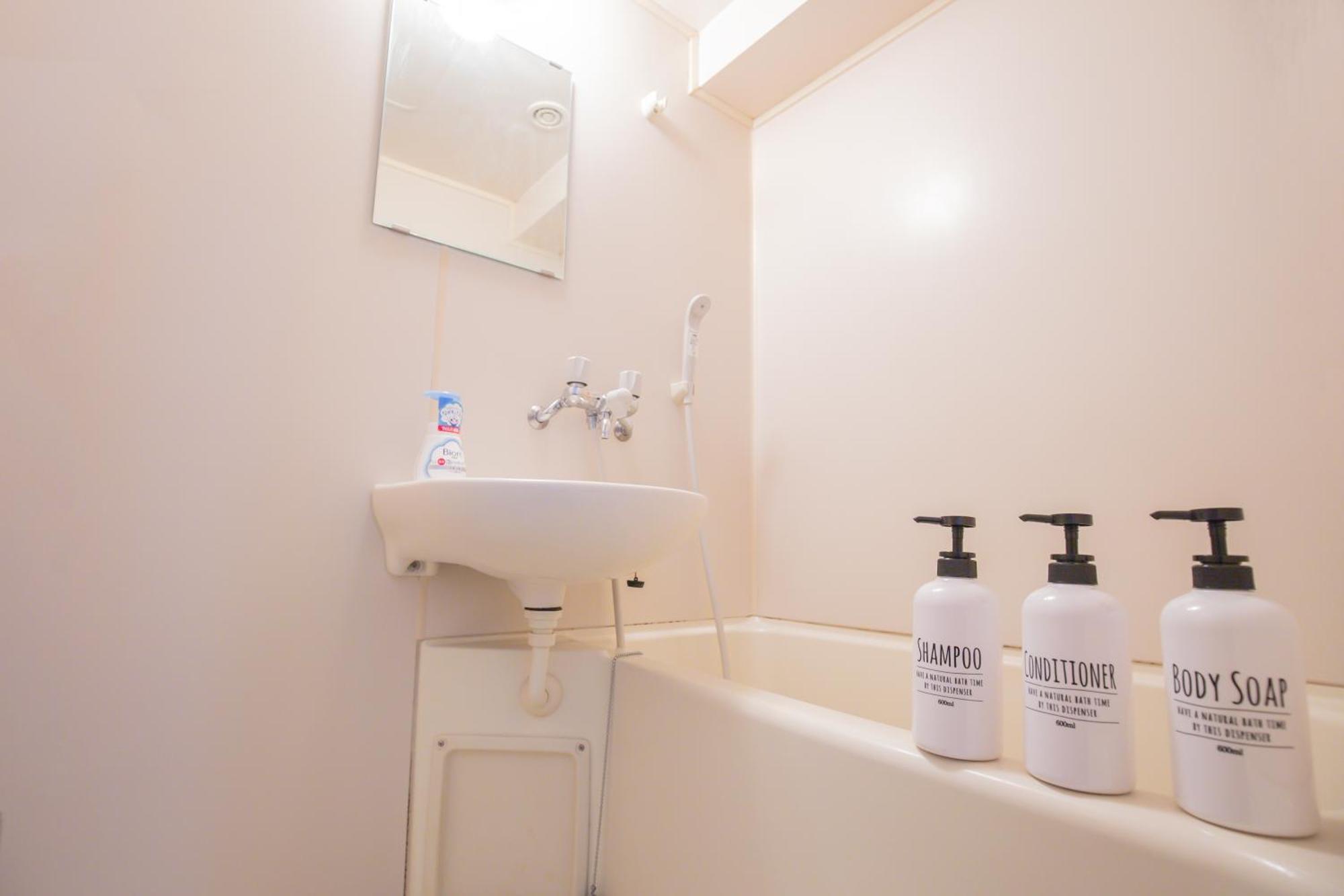 Charming Guesthouse In The Heart Of Okubo 丶steps To Metro And Convenient Travel! Eos11 도쿄 외부 사진